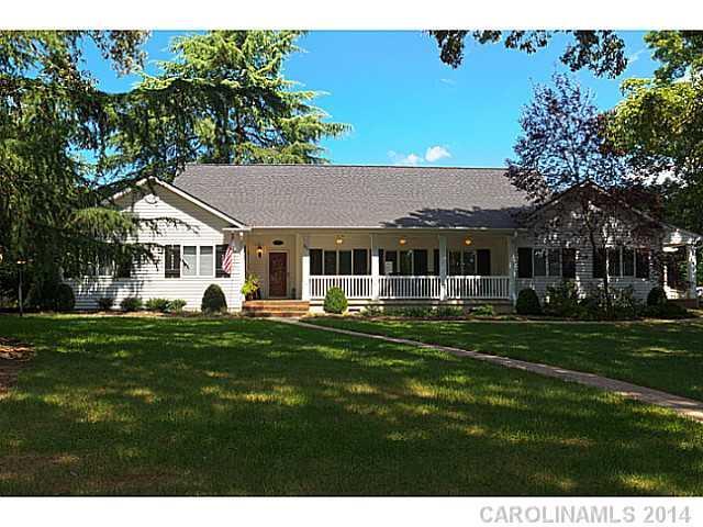 857 Concord Rd., Davidson, NC 28036