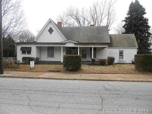 329 Bank St., Salisbury, NC 28144