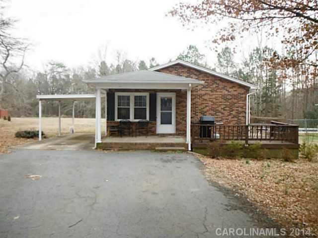 142 Houston St., Mount Holly, NC 28120