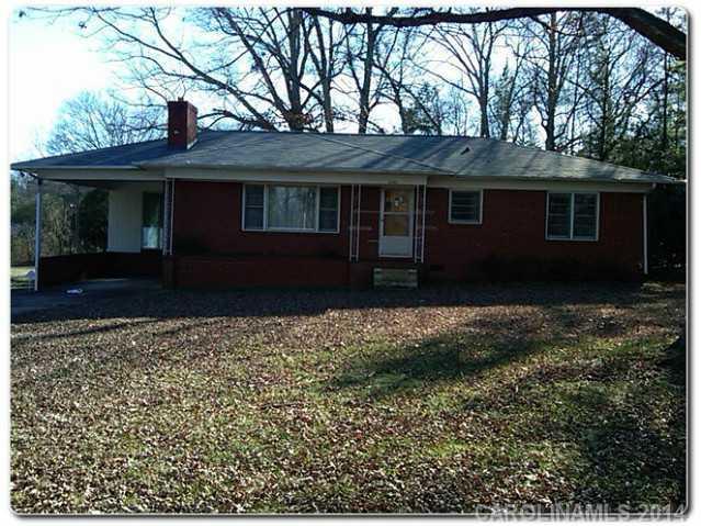1240 Peachtree Rd., Charlotte, NC 28216