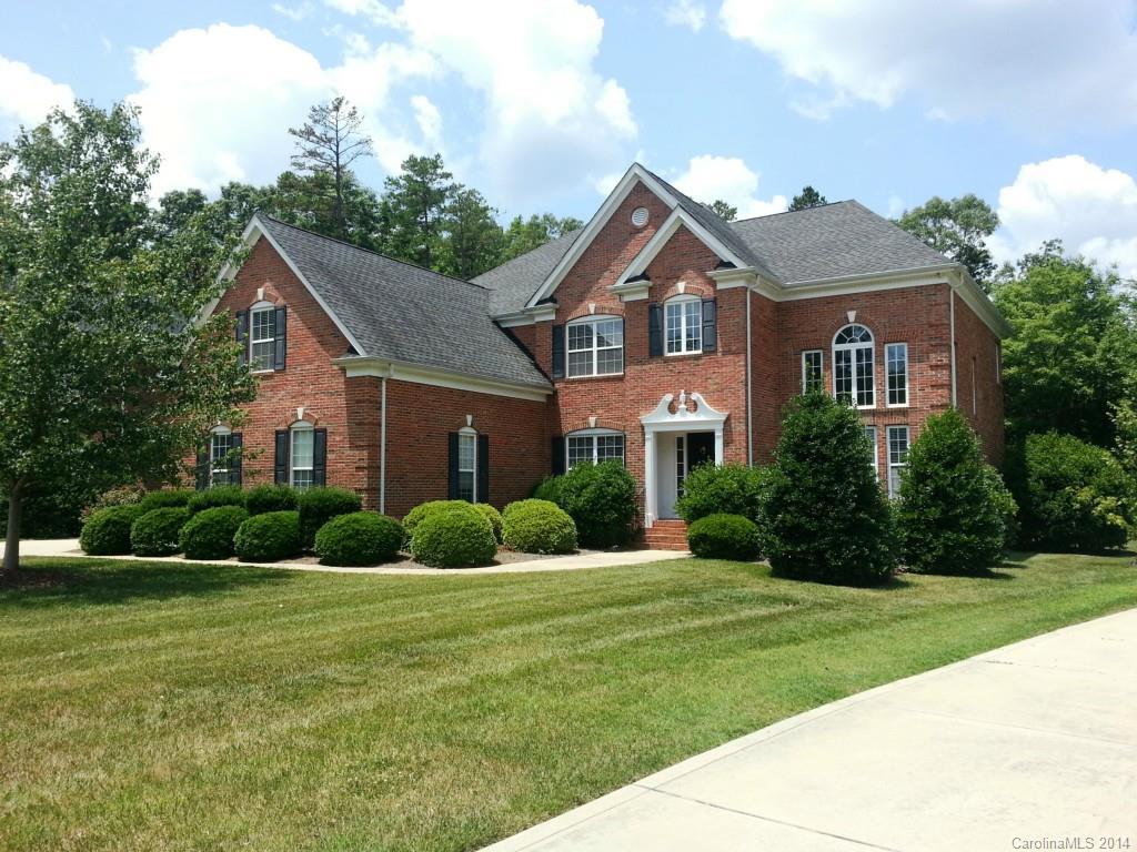 514 Hidden Manor Dr., Matthews, NC 28104