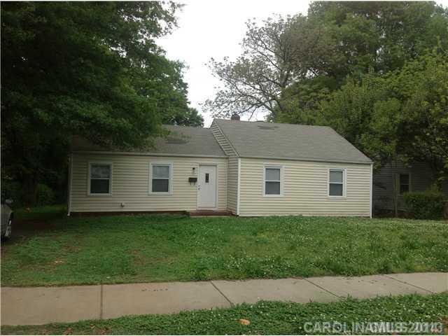 131 N Smallwood Pl., Charlotte, NC 28208