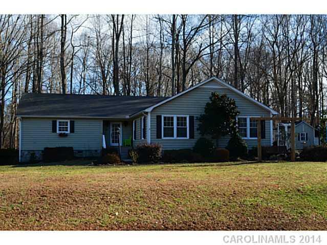 143 Buckingham Rd., Mooresville, NC 28115