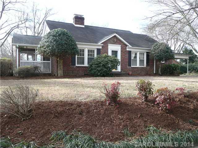 2000 Mecklenburg Ave., Charlotte, NC 28205