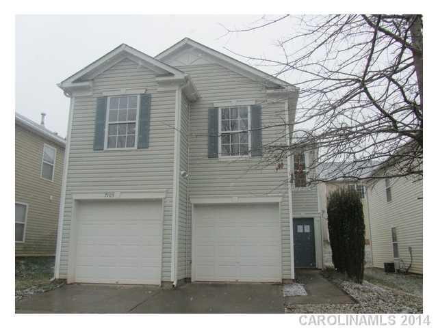 7105 Sycamore Grove Ct., Charlotte, NC 28227