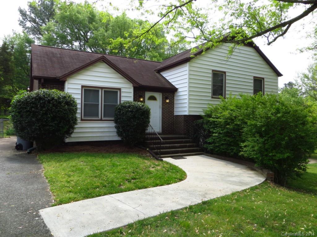 9220 Joyce Kilmer Dr., Charlotte, NC 28213