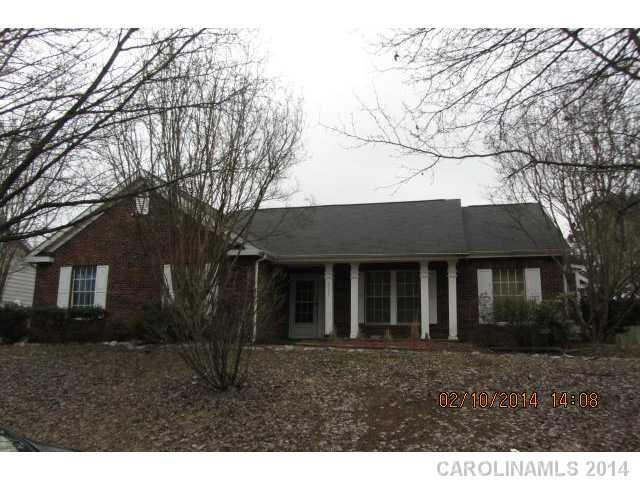 1325 Gretna Green Dr., Charlotte, NC 28217