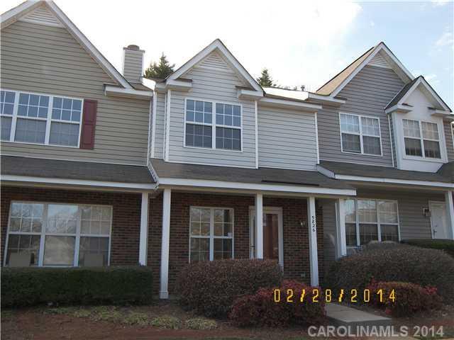5826 Cougar Ln., Charlotte, NC 28269