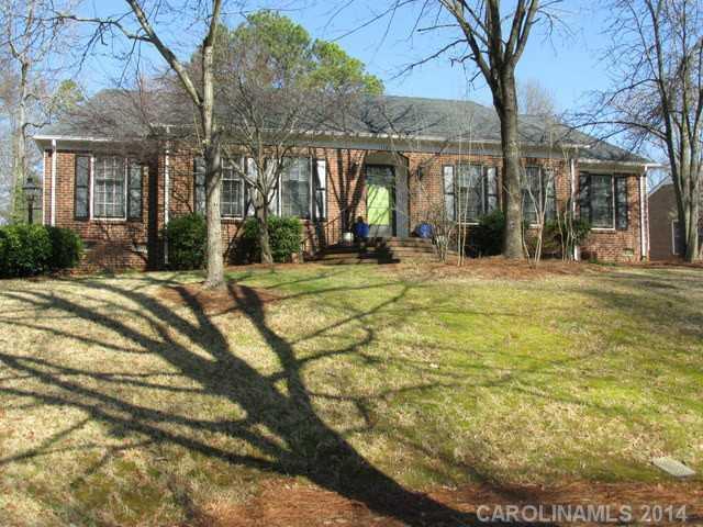 11806 Shandon Cir., Charlotte, NC 28226