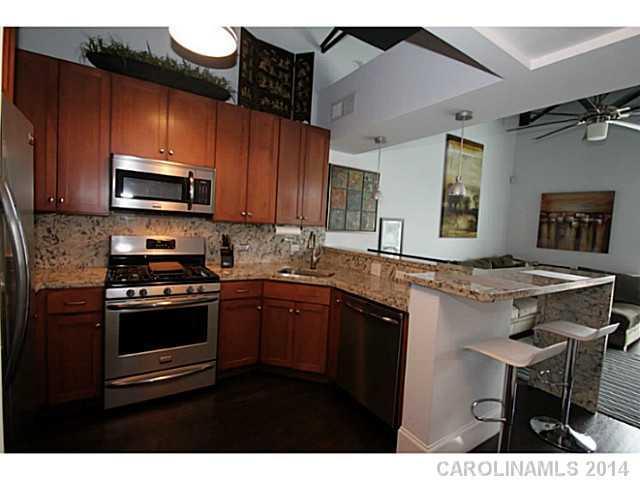 3920 Sharon Rd. #215, Charlotte, NC 28211