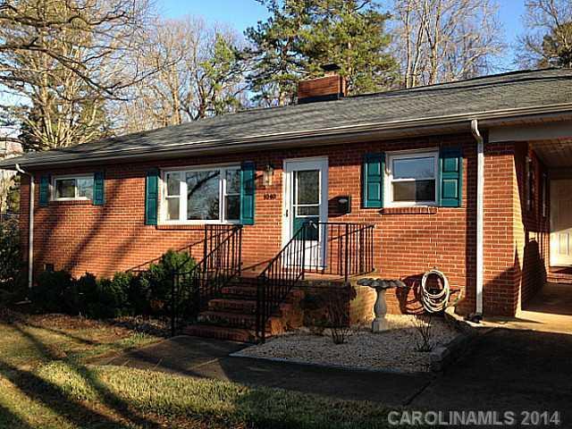 1040 Teresa Ln. #7, Charlotte, NC 28216