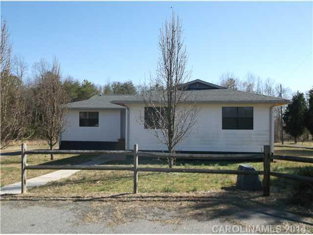 816 Ostwalt Amity Rd., Troutman, NC 28166