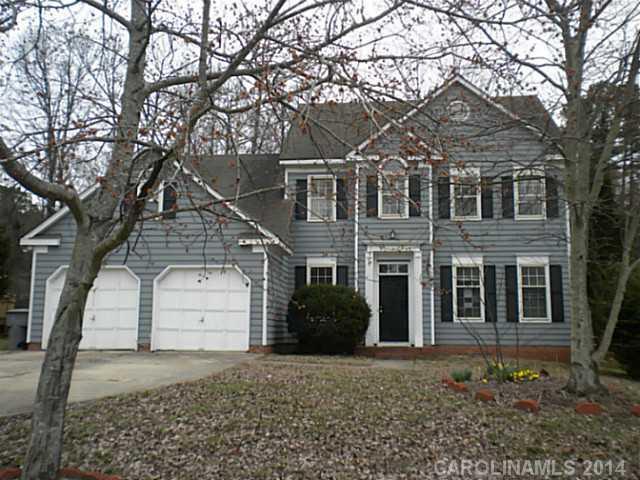 3834 Saxonbury Way, Charlotte, NC 28269