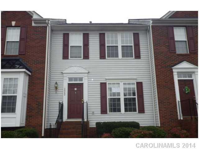 10842 Garden Oaks Ln. #End, Charlotte, NC 28273