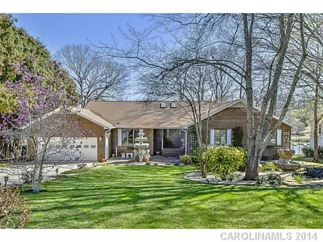 131 Lynnbrook Ln., Mooresville, NC 28117