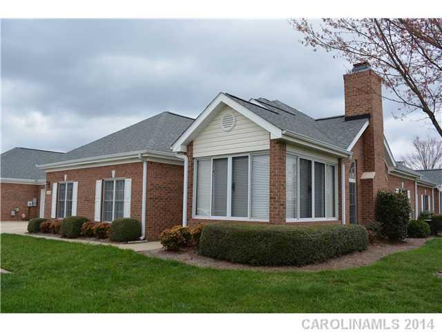 8482 Highland Glen Dr. #B, Charlotte, NC 28269