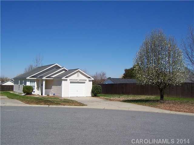 1128 SW Southern Chase Ct., Concord, NC 28025