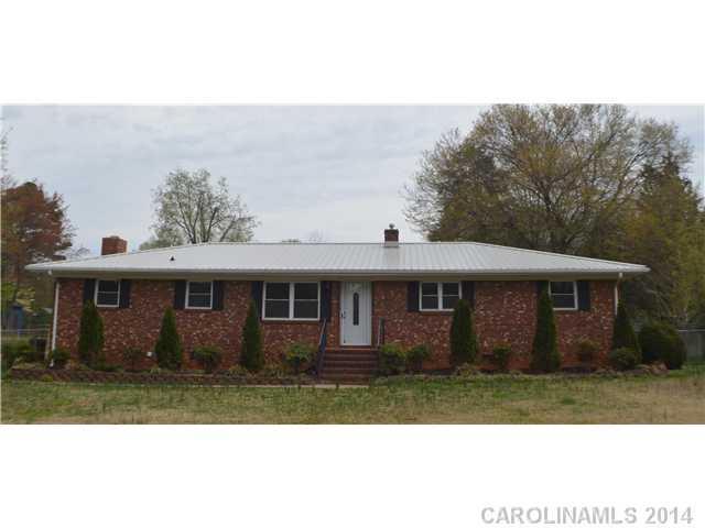 2009 Kimway Dr., Matthews, NC 28105