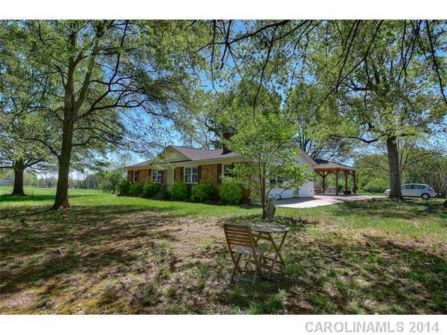 2612 Hargette Rd., Monroe, NC 28112