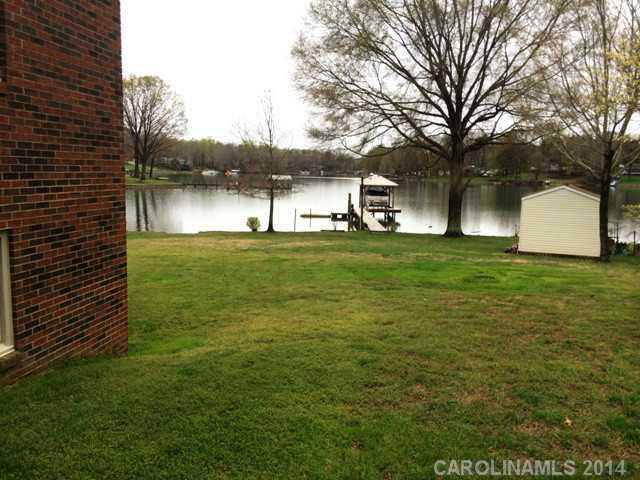 7609 Keistler Store Rd., Sherrills Ford, NC 28673