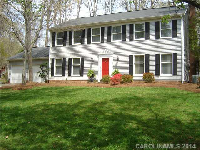 6907 Rollingridge Dr., Charlotte, NC 28211