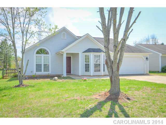 5724 Shining Oak Ln., Charlotte, NC 28269