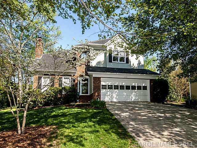 913 Evian Ln., Matthews, NC 28105