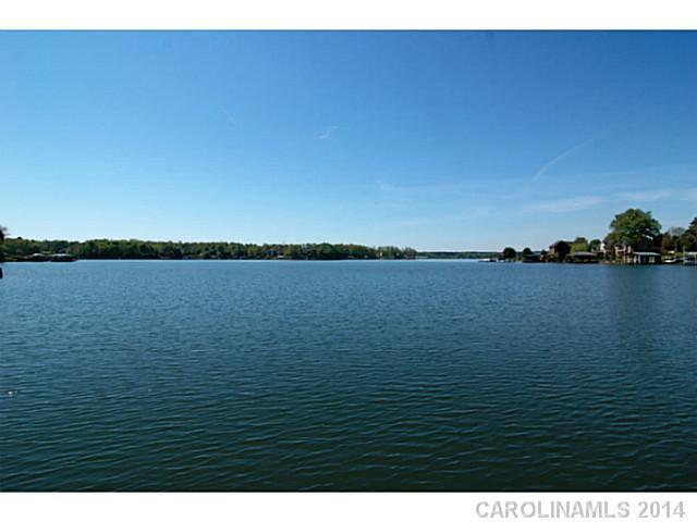 2690 Southern Breeze None #63, Sherrills Ford, NC 28673