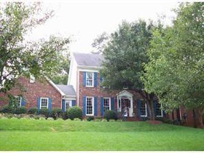 5201 Hillingdon Rd., Charlotte, NC 28226