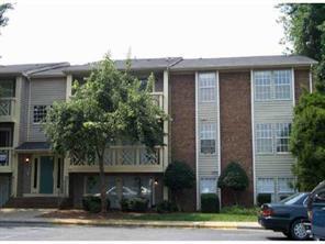 1630 Arlyn Cir. #J, Charlotte, NC 28213