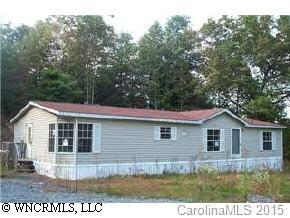 36 Trail Ridge Rd., Etowah, NC 28729