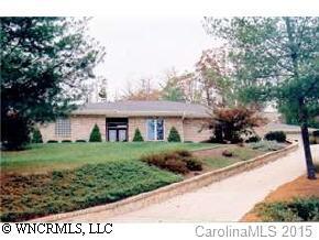 75 Hillcrest Dr., Weaverville, NC 28787