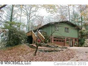 305 Turley Falls Rd., Hendersonville, NC 28739