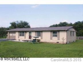 296 Yellowstone Dr., Fletcher, NC 28732