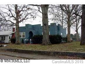 17 Princeton Dr., Asheville, NC 28806