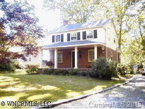 204 Park View Dr., Brevard, NC 28712