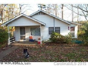 15 Washington Ave., Brevard, NC 28712