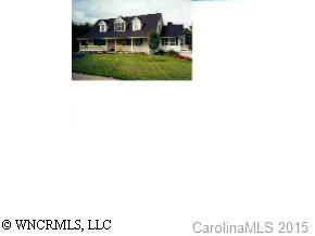 23 Shadow Valley Dr., Hendersonville, NC 28739