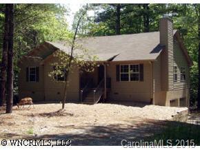 88 Kanasgowa Dr., Brevard, NC 28712