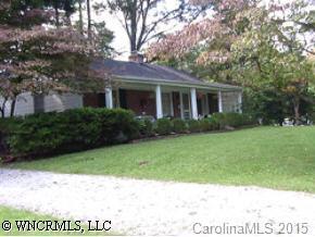 1 Hill Park Drive, Hendersonville, NC 28739