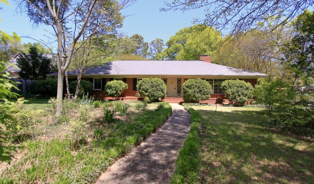 2861 Sharon Rd., Charlotte, NC 28211