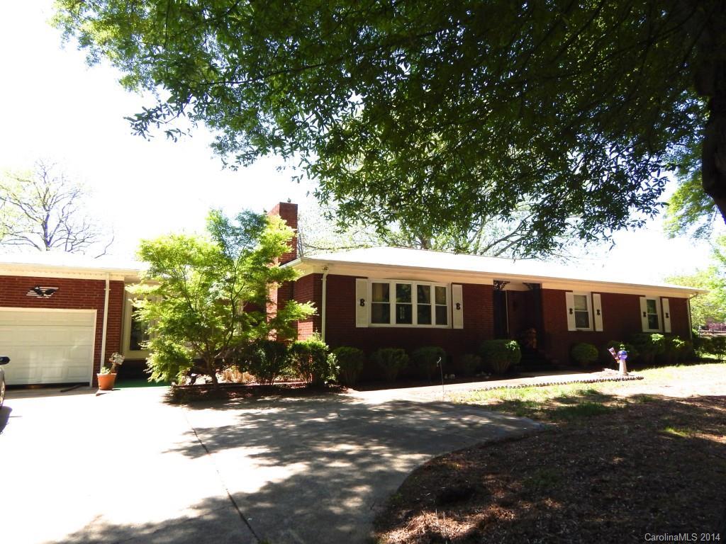6532 Potters Rd., Matthews, NC 28104
