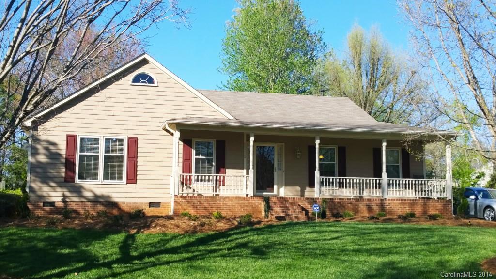 2213 Heather Glen, Charlotte, NC 28208