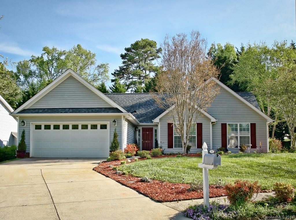 7412 Shadowstone Dr., Charlotte, NC 28270