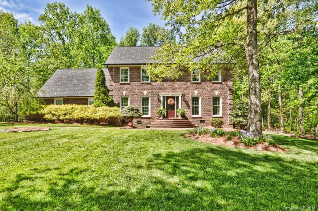 105 Elizabeth Ct., Mount Holly, NC 28120