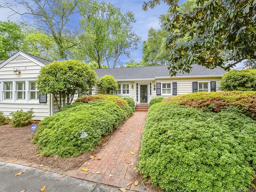 2209 Hassell Pl., Charlotte, NC 28209