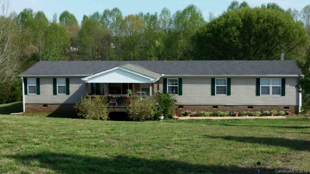 120 Mountain Crest Dr., Statesville, NC 28625