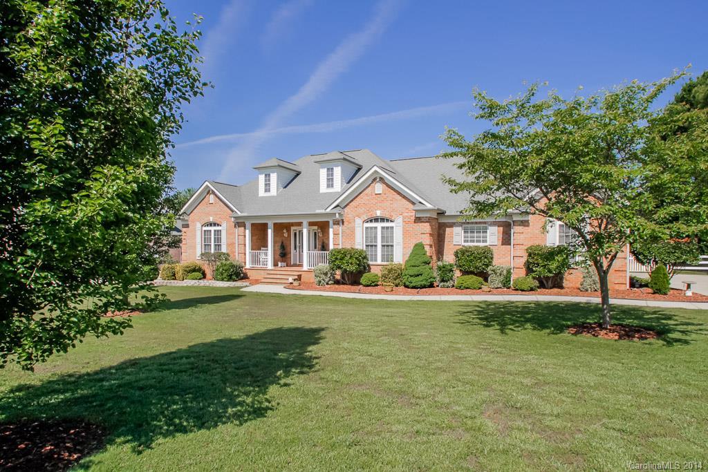 8114 Craighead Rd., Harrisburg, NC 28075