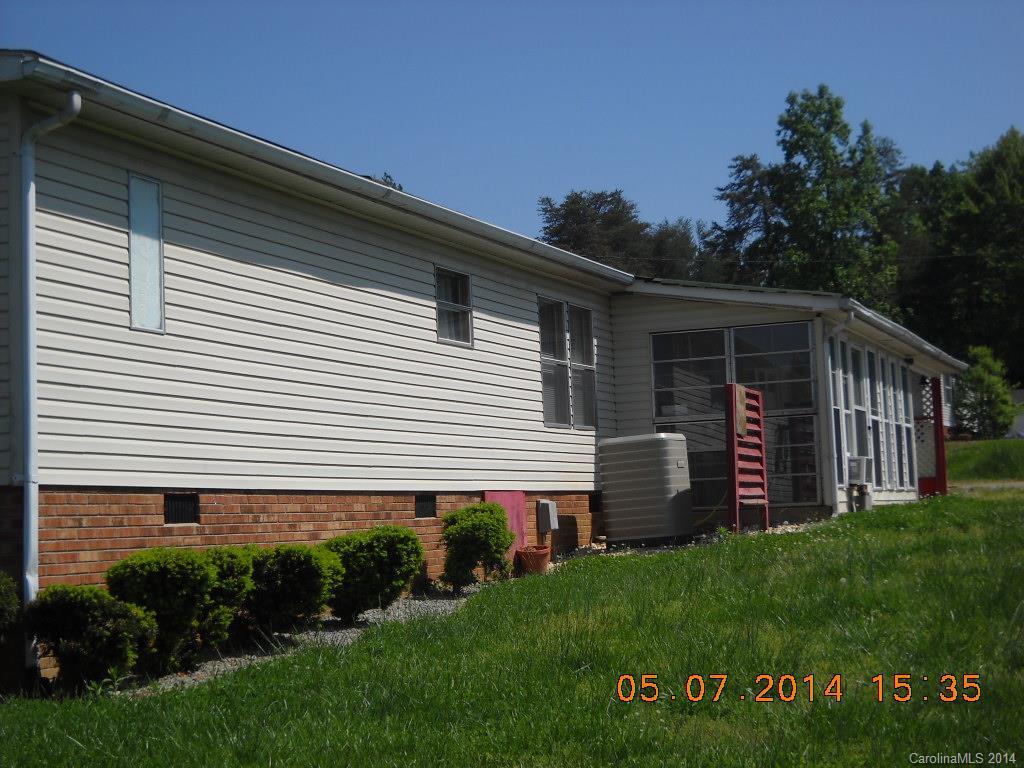 149 Emmanuel Rd., Troutman, NC 28166