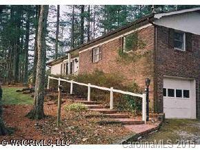 147 Haywood Knolls Drive, Hendersonville, NC 28791